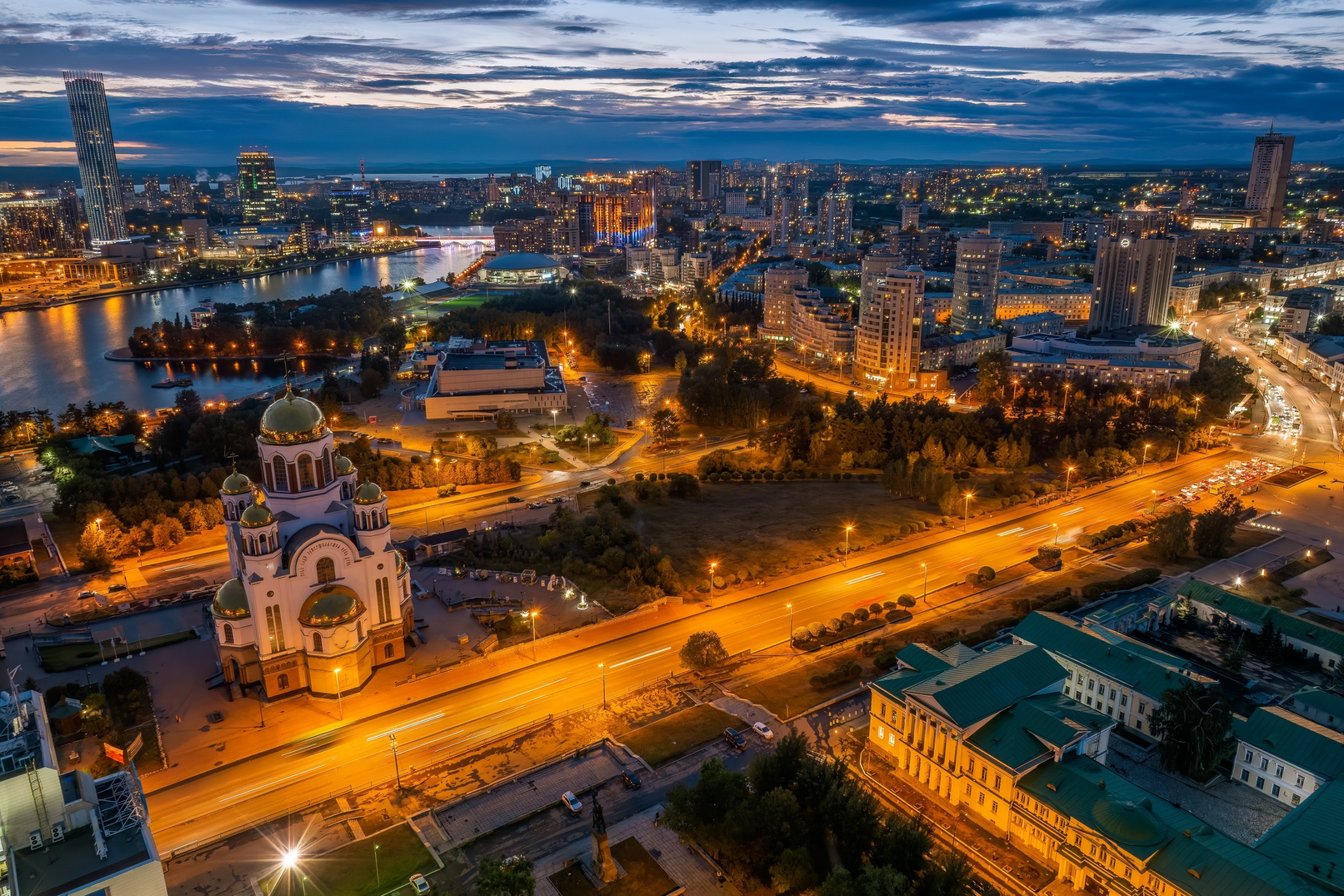 Мир фото екатеринбург уральская Экскурсии по Екатеринбургу и Свердловской области для школьников