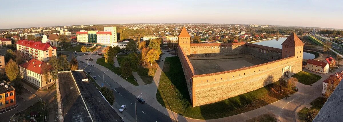 Мир фото лида Địa điểm tham quan của Belarus - Đại sứ quán Cộng hòa Belarus tại Cộng hòa xã hộ