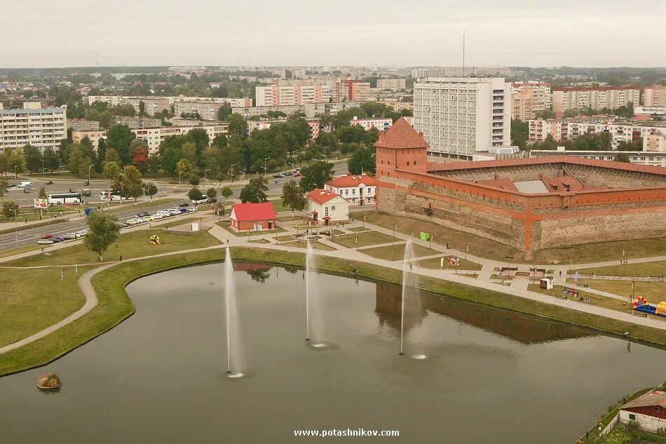 Мир фото лида ОктоберФэст по-беларусски - фестиваль #LidBeer в день города Лида. Мой первый по