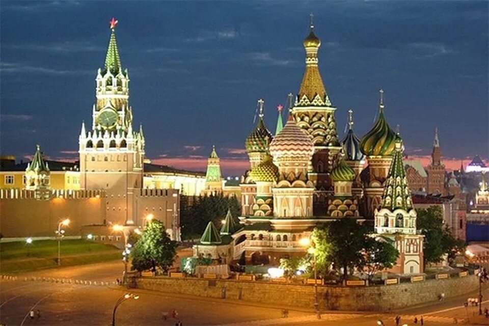 Мир фото москва Чтобы полюбить Беларусь, надо съездить в Москву! - KP.RU