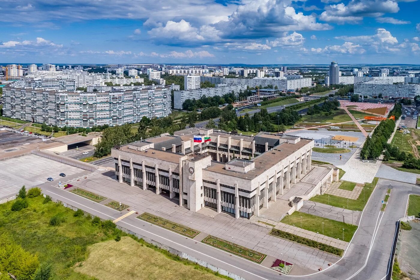 Мир фото набережные челны Наб челнинский