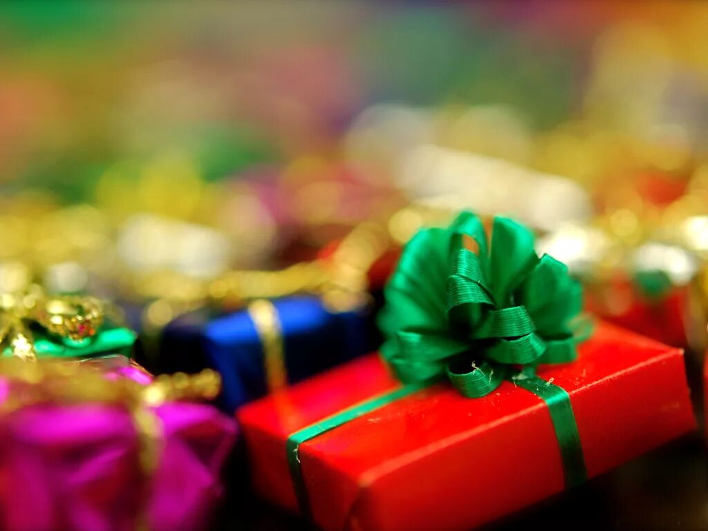 Мир фото подарков EASTER PRESENTS FOR EVERYONE Indiegogo
