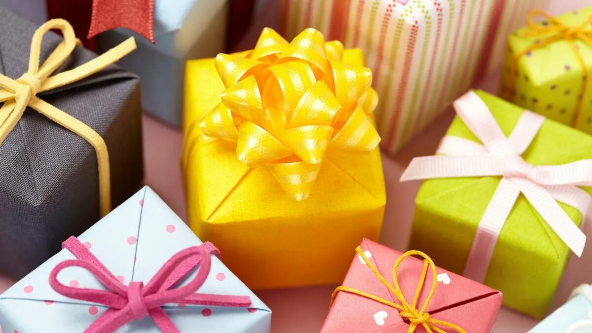 Мир фото подарков These Retailers Offer the Best Birthday Freebies