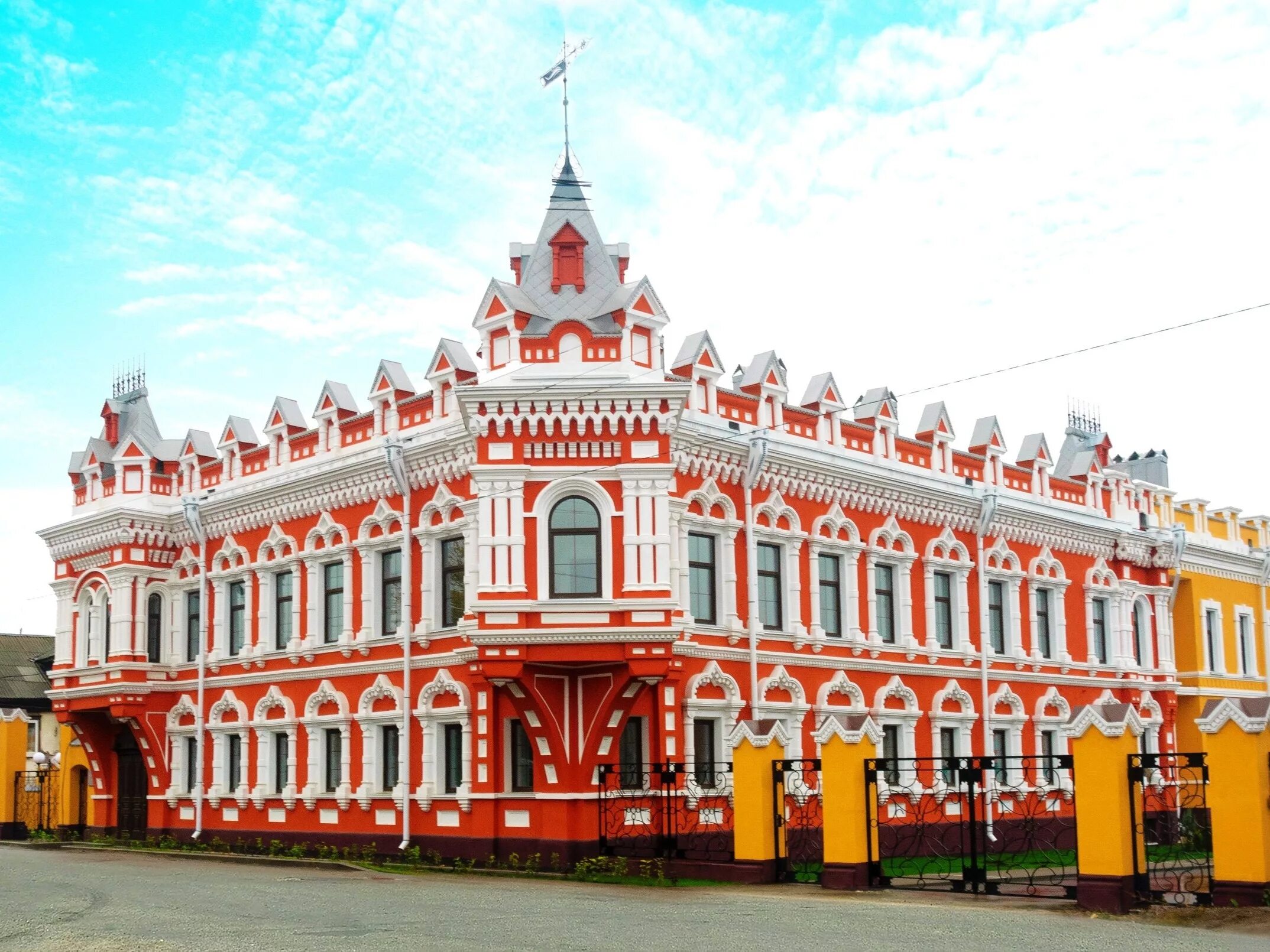 Мир фото сарапул ЭЛИТА Трэвэл Урал Удмуртия ОТКРЫВАЯ УДМУРТИЮ ГЛАЗОВ - ИЖЕВСК - БУРАНОВО - ВОТКИН