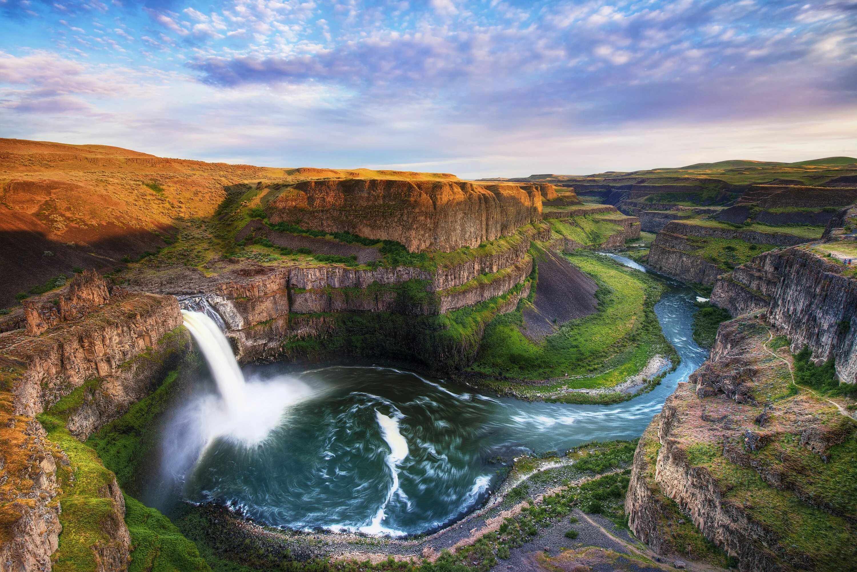 Мир фото скачать бесплатно Palouse falls Lugares para viajar, Lindas cachoeiras, Parques estaduais