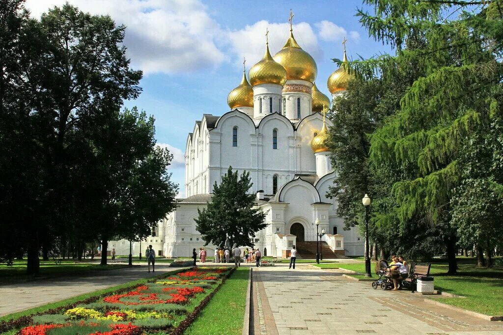 Мир фото ярославль Выходные на Волге