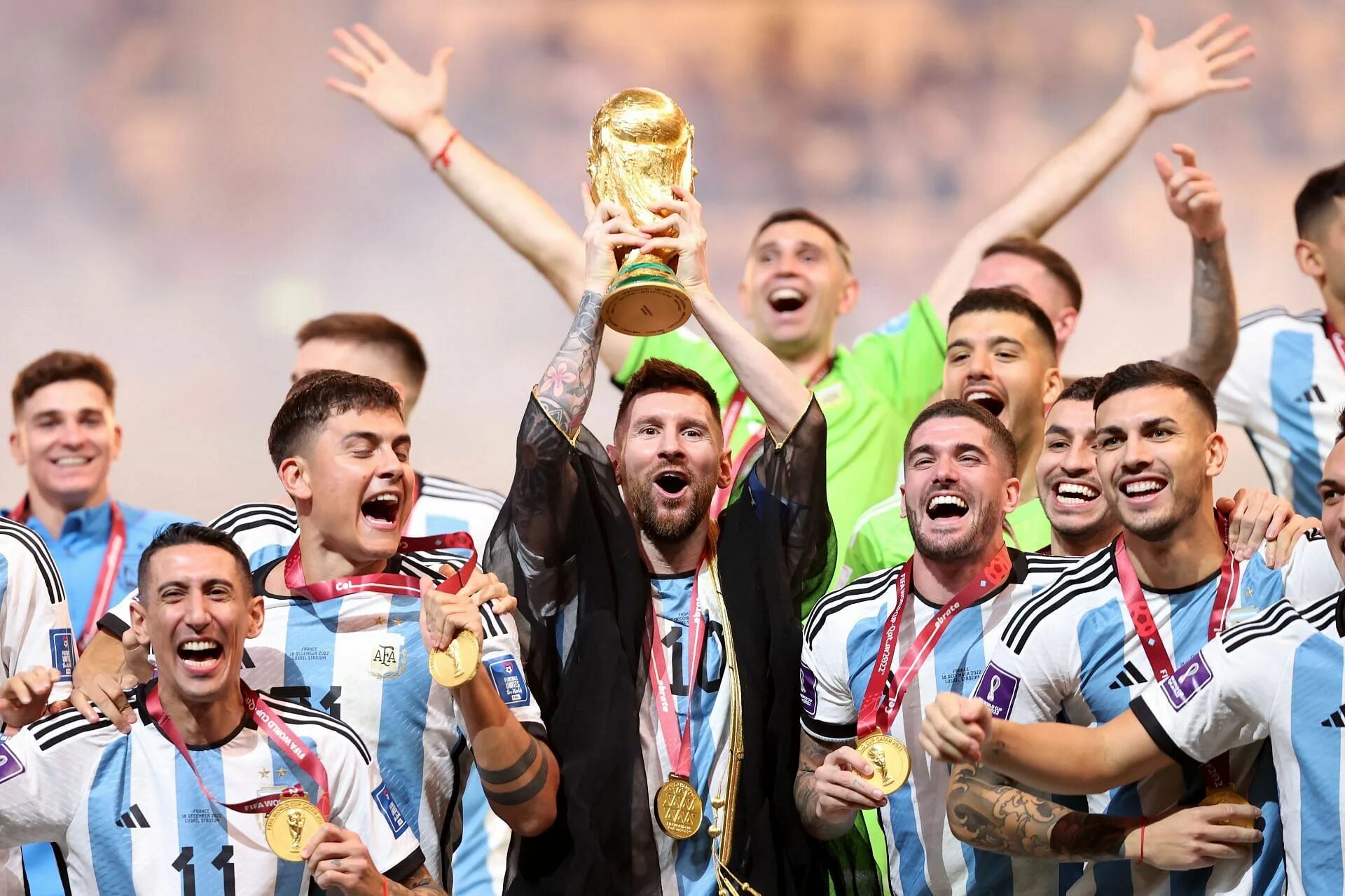 Мир футбола фото messi: Lionel Messi the sporting success in FIFA's corporate World Cup