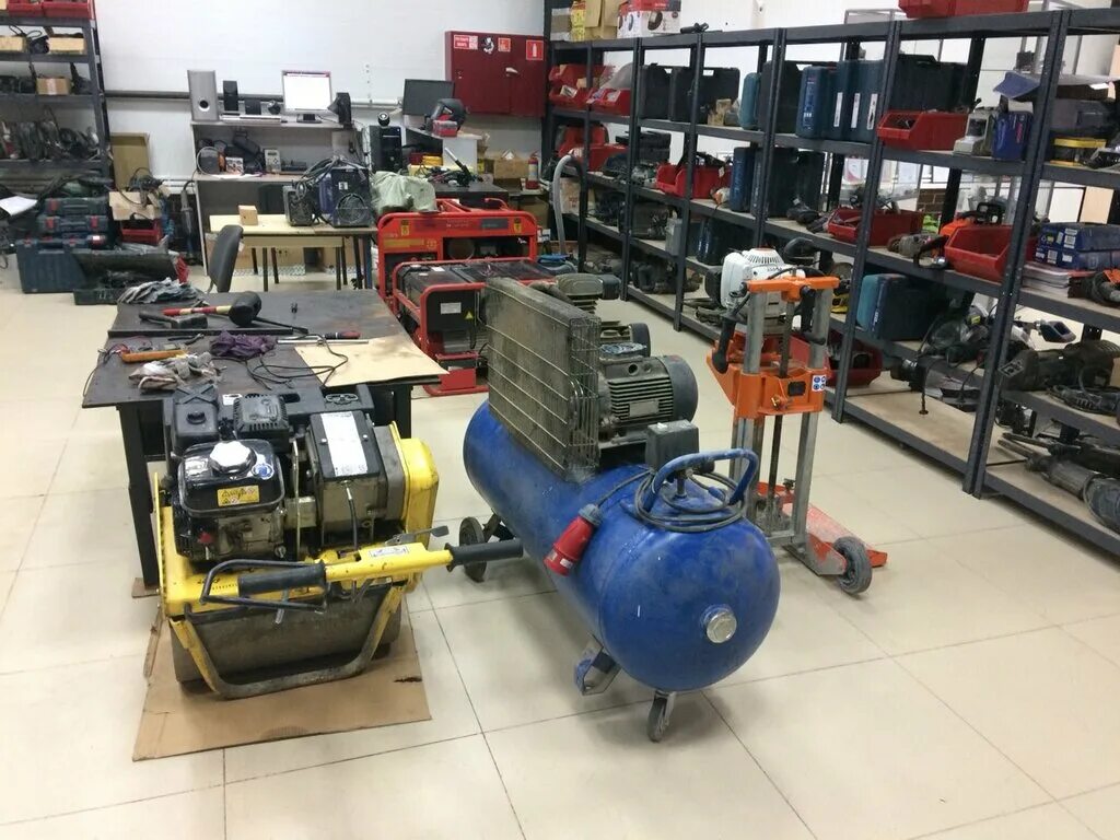 Мир инструментов фото Аргос, industrial equipment repairs, Surgut, Ratsionalizatorov Street, 10с5 - Ya