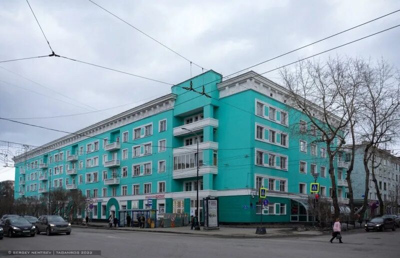Мир книг просп ленина 43 фото Росреестру - 15 лет: какую сделку первой зарегистрировали в Мурманской области -