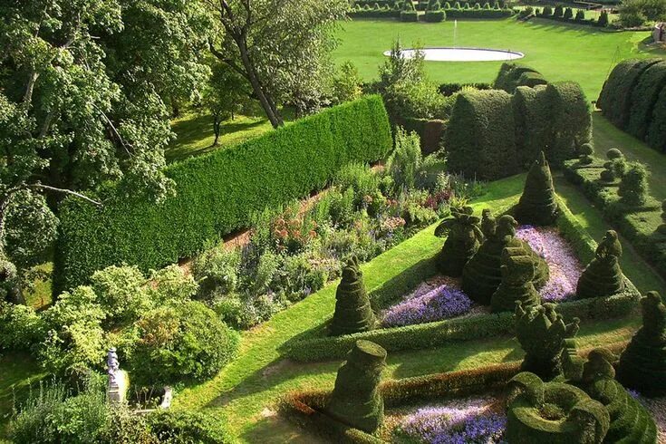Мир ландшафтного дизайна Explore the Stunning Topiary Gardens