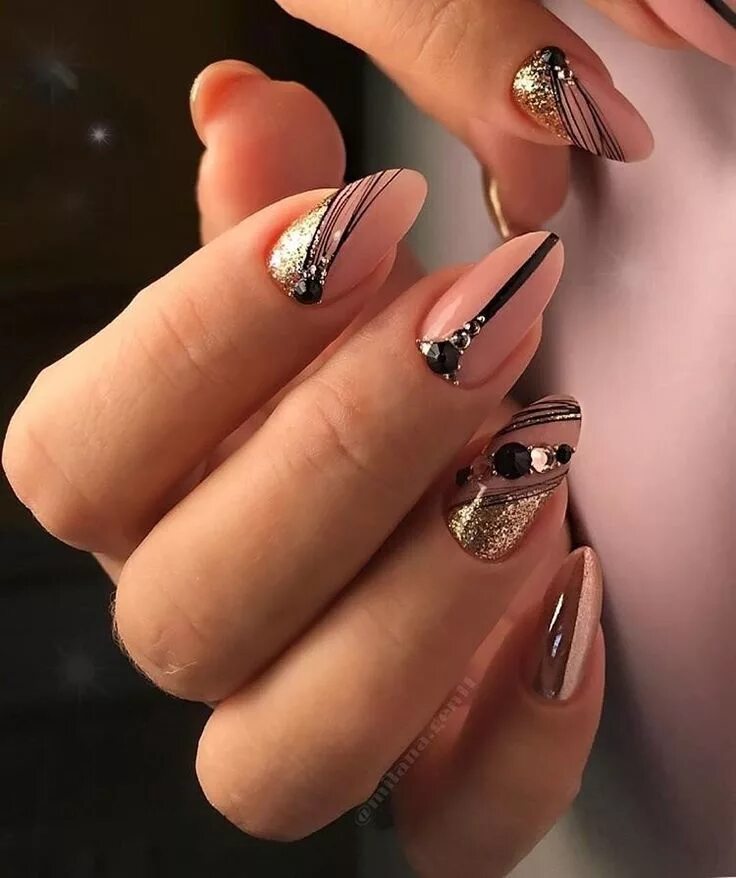 Мир маникюра фото Pin di Анастасия Саломатина su Дизайн ногтей Unghie idee, Unghie zebrate, Unghie