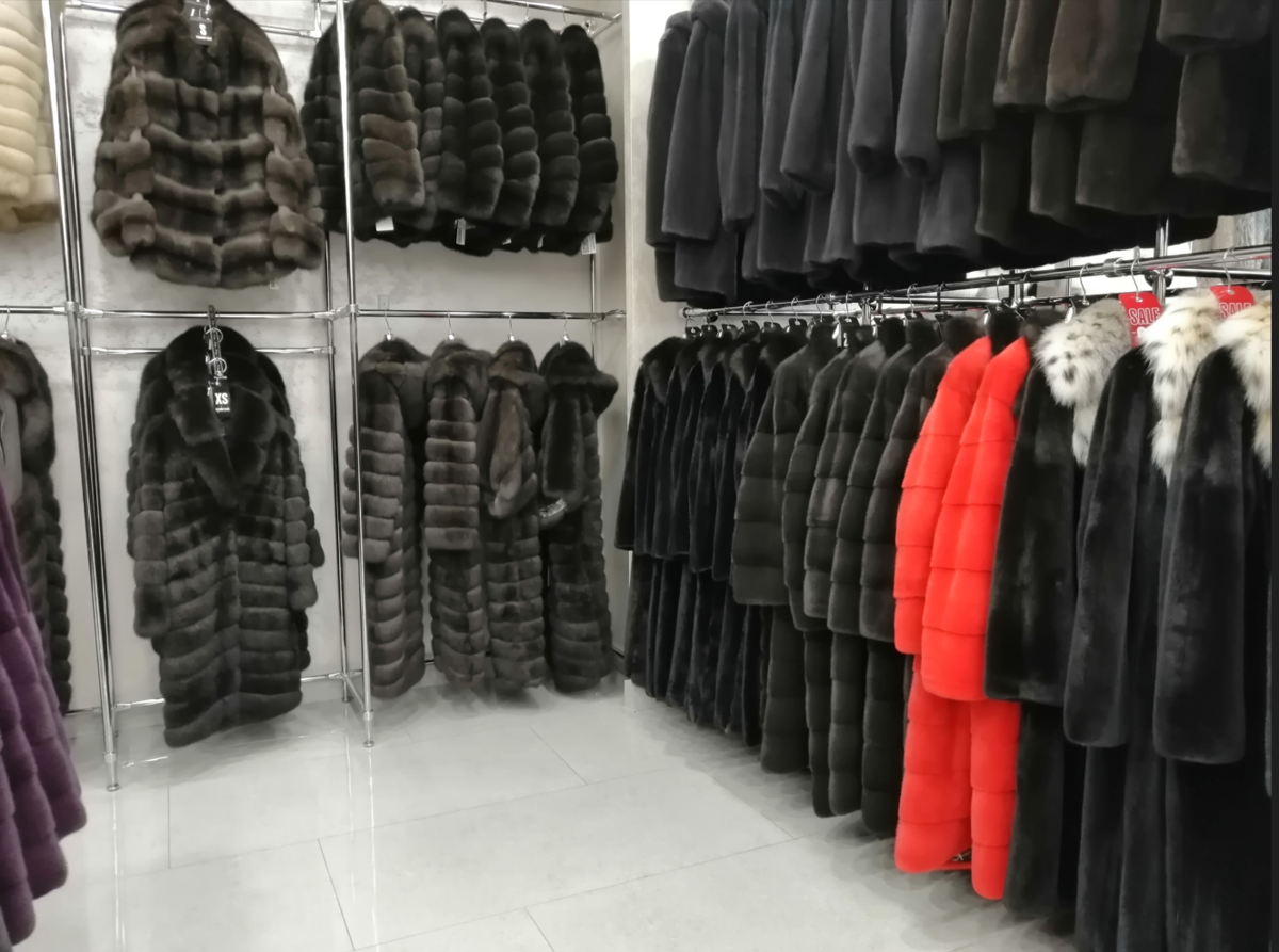 Мир меха пятигорск фото Откуда в Пятигорске столько шубных фабрик и чем они отличаются Вера в Кисловодск