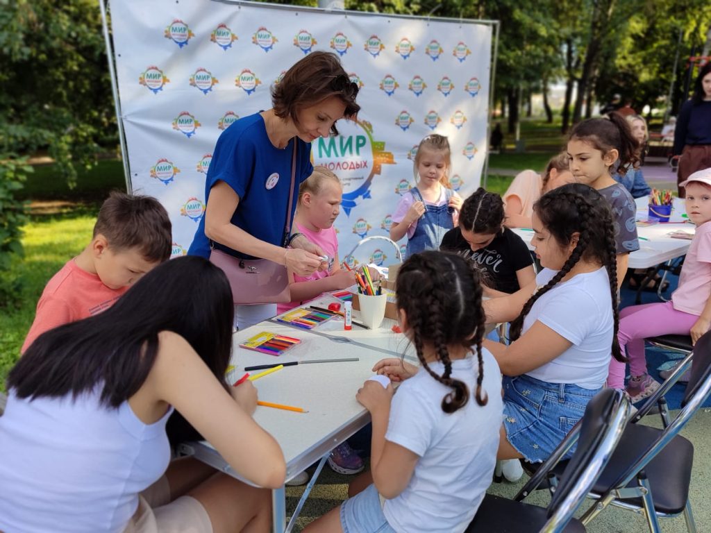 Мир молодых фото Творческое мероприятие состоится в ДСЦ "Мир молодых"