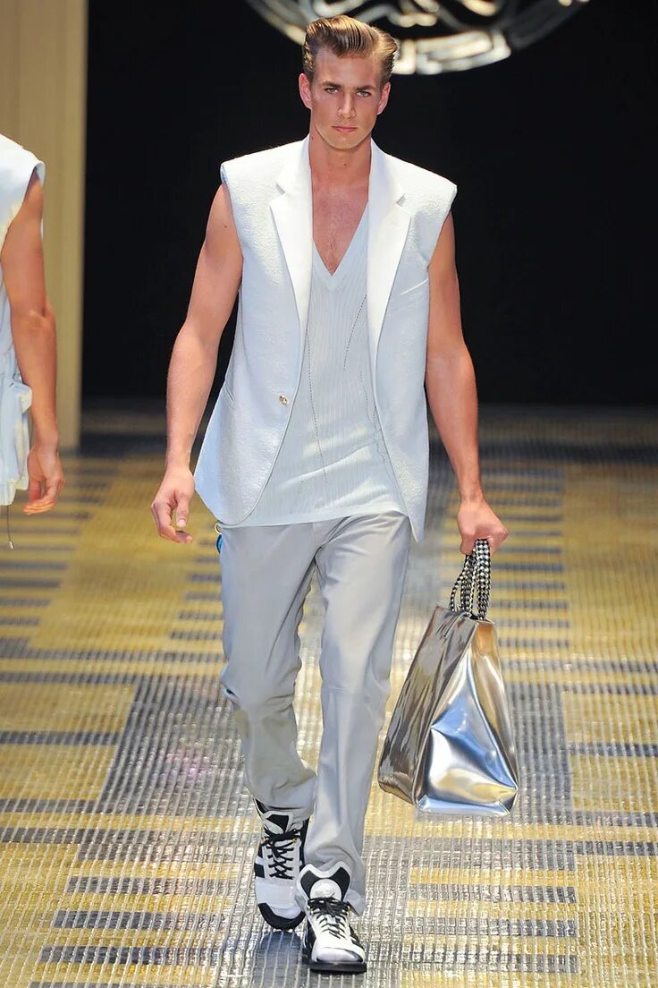 Мир мужской моды Fashion Shows: Fashion Week, Runway, Designer Collections Ropa moderna, Moda, Mo