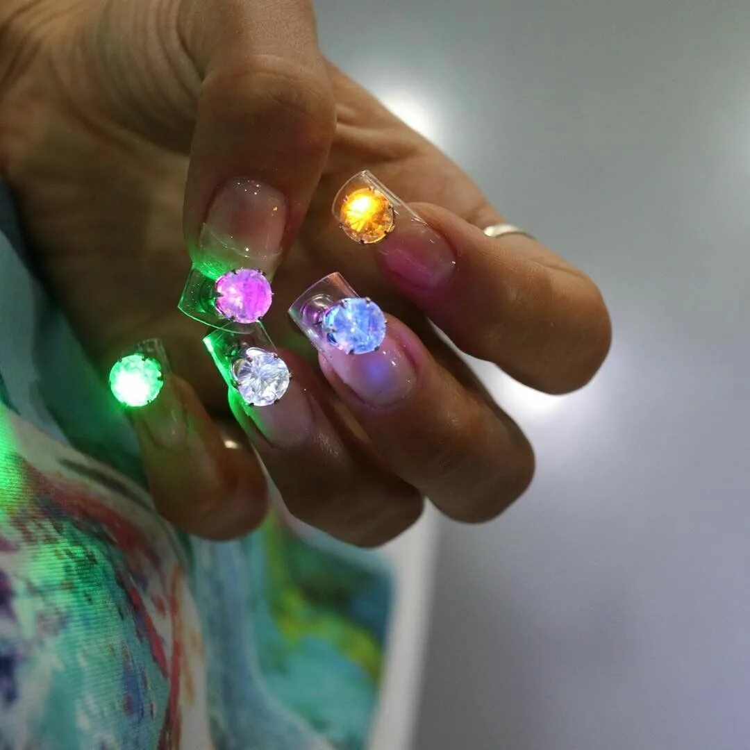 Мир ногтей фото Pin by KANAKO S on NAIL Nail art, Nail trends, Disco nails