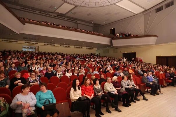 Мир реутов фото зала В минувшее воскресенье, 5 марта, в деловом комплексе "Мир" прошёл благотворитель