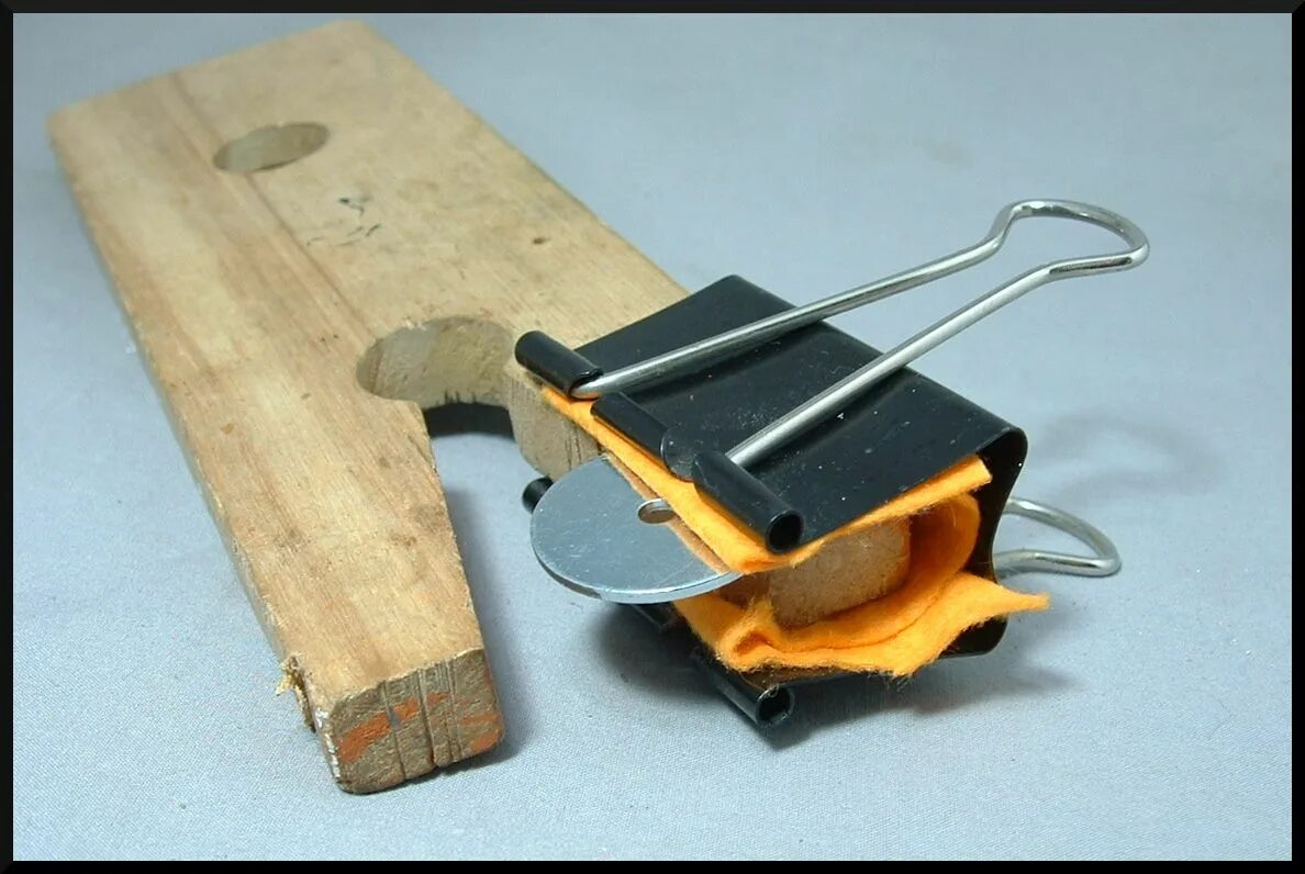 Мир самоделок Martha Aleo suggests: If trying to saw a small piece on your bench peg & you can