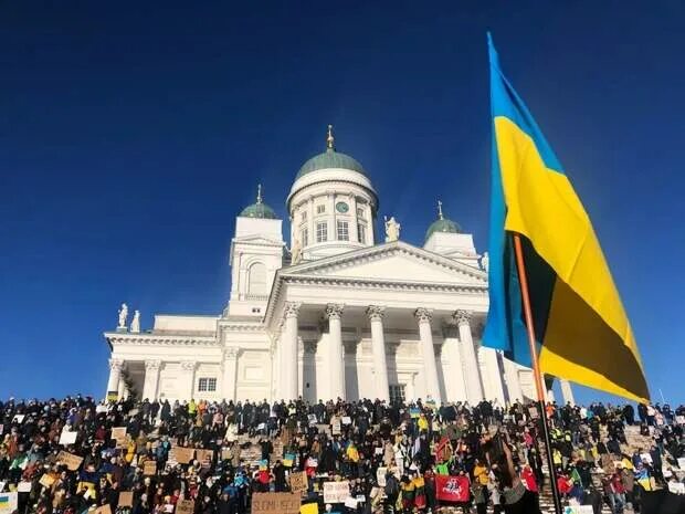 Мир сегодня фото Ургант пошутил про уволенную петербургскую учительницу. И переделал стихотворени