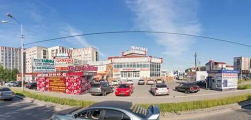 Мира 47 фото Panorama: Эконом-шопинг, outerwear shop, Russia, Surgut, prospekt Mira, 47 - Yan