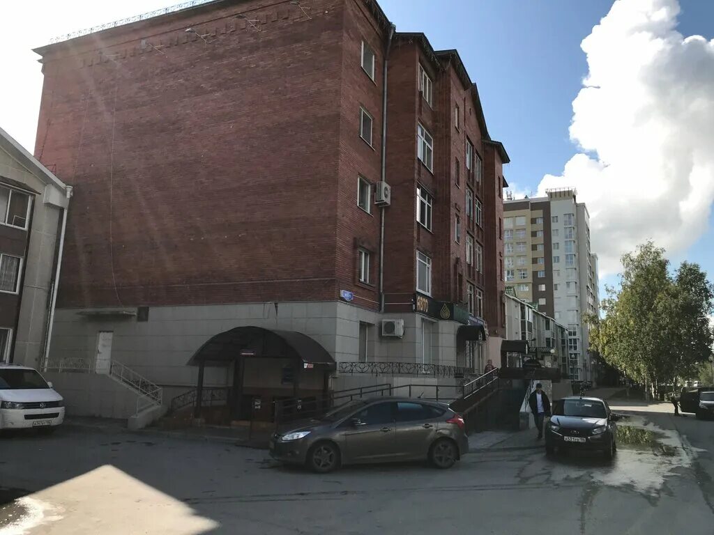 Мира 65 фото Exist.ru, магазин автозапчастей и автотоваров, ул. Мира, 65/1, Ханты-Мансийск - 