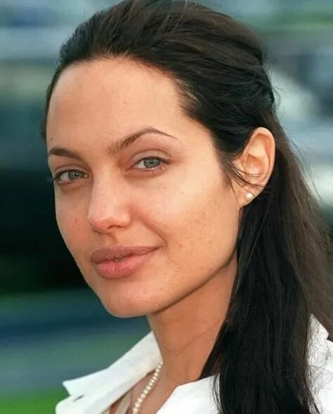 Мира без макияжа Captivating Angelina Jolie Eyes Makeup Ideas