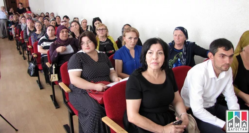 Мира экоплант республика дагестан кумторкалинский район фото Августовское совещание работников образования состоялось в администрации Кумторк