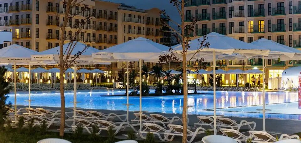 Мираклеон анапа фото Город Mira Family Resort & SPA Anapa Miracleon, Анапа, цены на 2024 - бронируйте