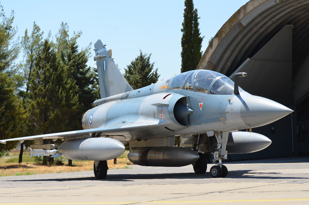 Мираж 2000 самолет характеристики фото Mirage 2000-5 Mk2, ο εναέριος κυρίαρχος του Αιγαίου - Πτήση & Διάστημα Fighter j