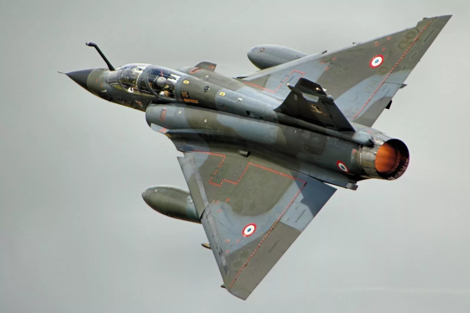 Мираж самолет франция фото Mirage 2000N - RIAT 2016 Dassault aviation, Air fighter, Fighter planes