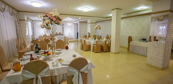Мираж ул пушкина 125 фото Luoghi per eventi a Mosca с круглым столом Rent Luoghi per eventi a Mosca с круг