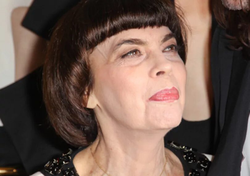 Мирей матье сегодня фото Peter Gabriel și Mireille Mathieu, în premieră în România - Ziarul Metropolis Zi