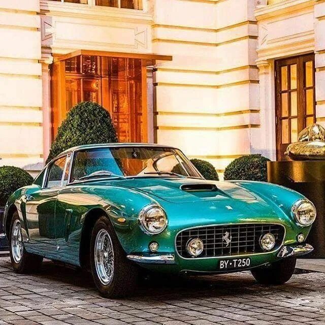 Мировые автомобили фото Pin by Michael Earl on Automobiles Classic cars, Vintage sports cars, Vintage ca