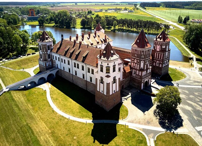 Мирский замок фото Замки и парки Белой Руси (3 дня)