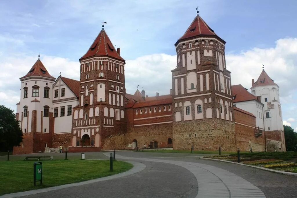 Мирский замок номера фото Отель Мирский Замок, Мир, Беларусь - забронировать на 101Hotels.com