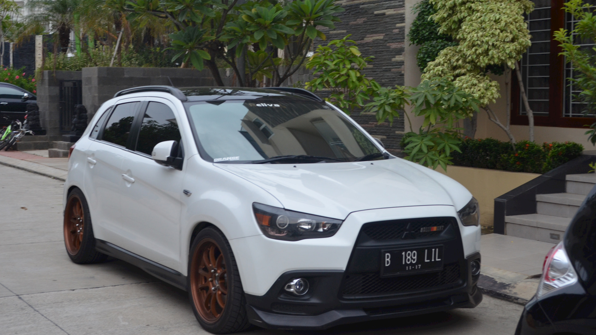 Митсубиси асх тюнинг фото Mitsubishi ASX 2.0 бензиновый 2012 Street Stance на DRIVE2
