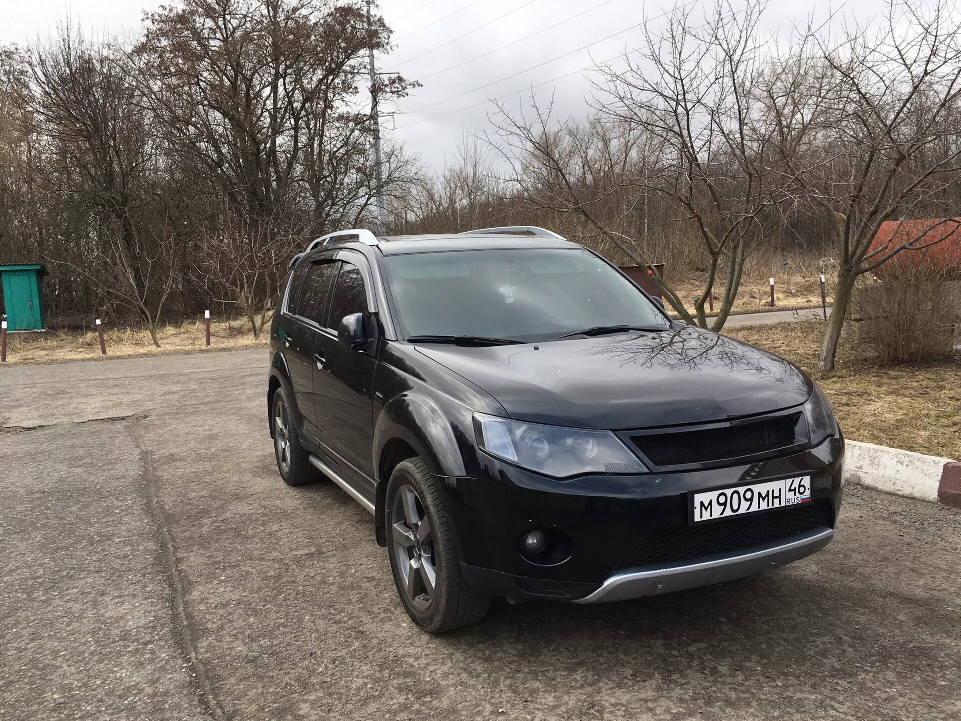 Митсубиси аутлендер хл тюнинг фото Спойлер на аут))) - Mitsubishi Outlander XL, 3 л, 2008 года тюнинг DRIVE2