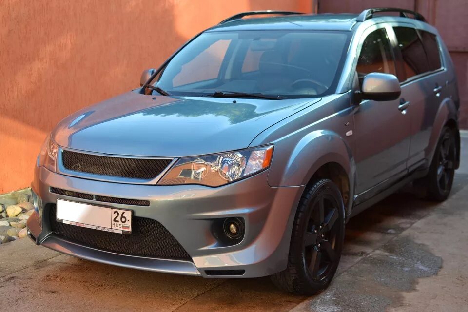 Митсубиси аутлендер хл тюнинг фото Новый облик - Mitsubishi Outlander XL, 3 л, 2008 года стайлинг DRIVE2