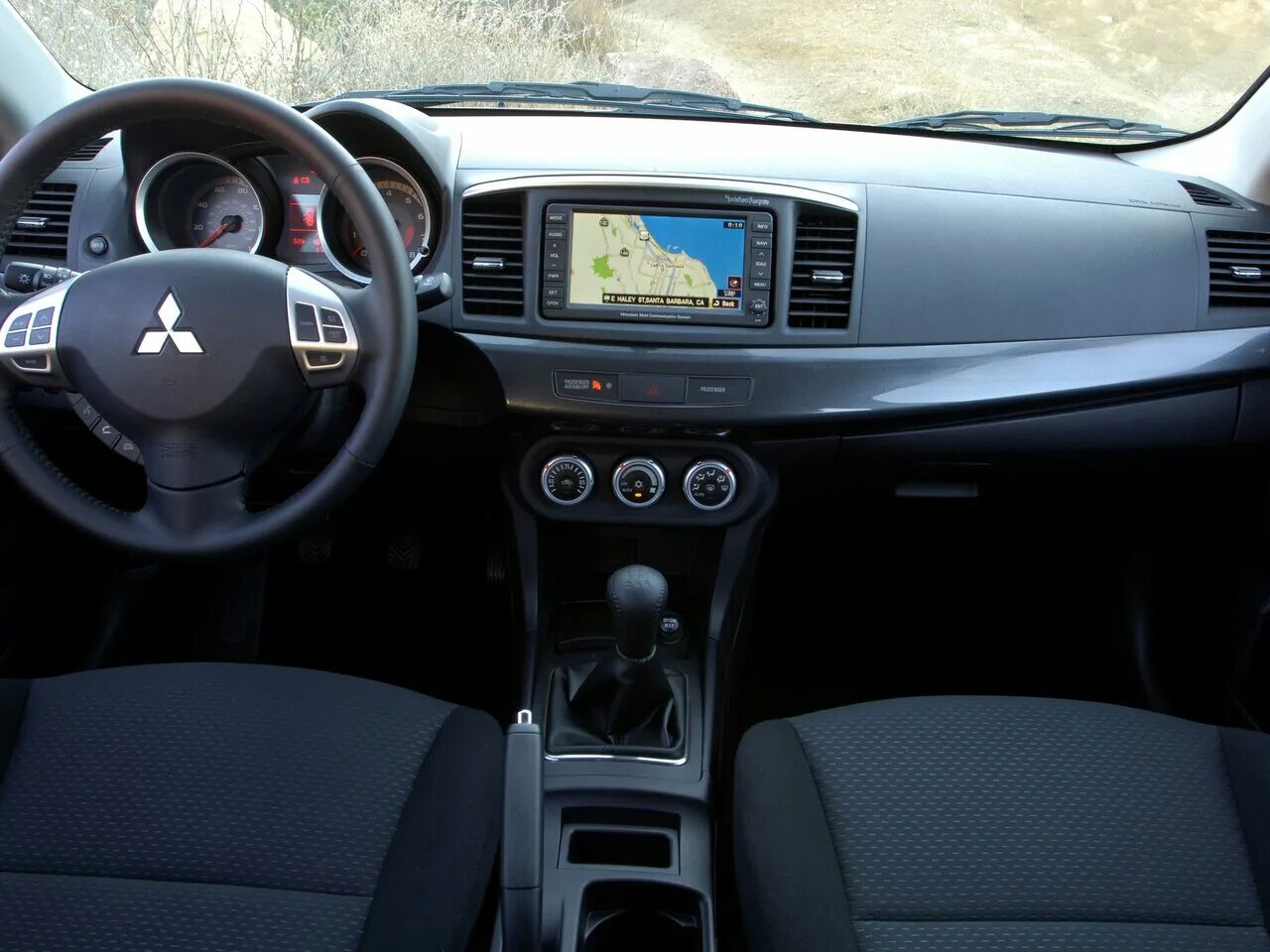 Митсубиси лансер фото салона Mitsubishi Lancer 10 поколение рестайлинг, седан - технические характеристики, м