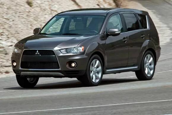 Митсубиси марки машин фото Conheça todos os dados técnicos do Mitsubishi Outlander GT 3.0 V6 2012. Potência
