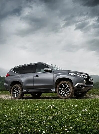 Митсубиси паджеро спорт 3 фото Дни MITSUBISHI