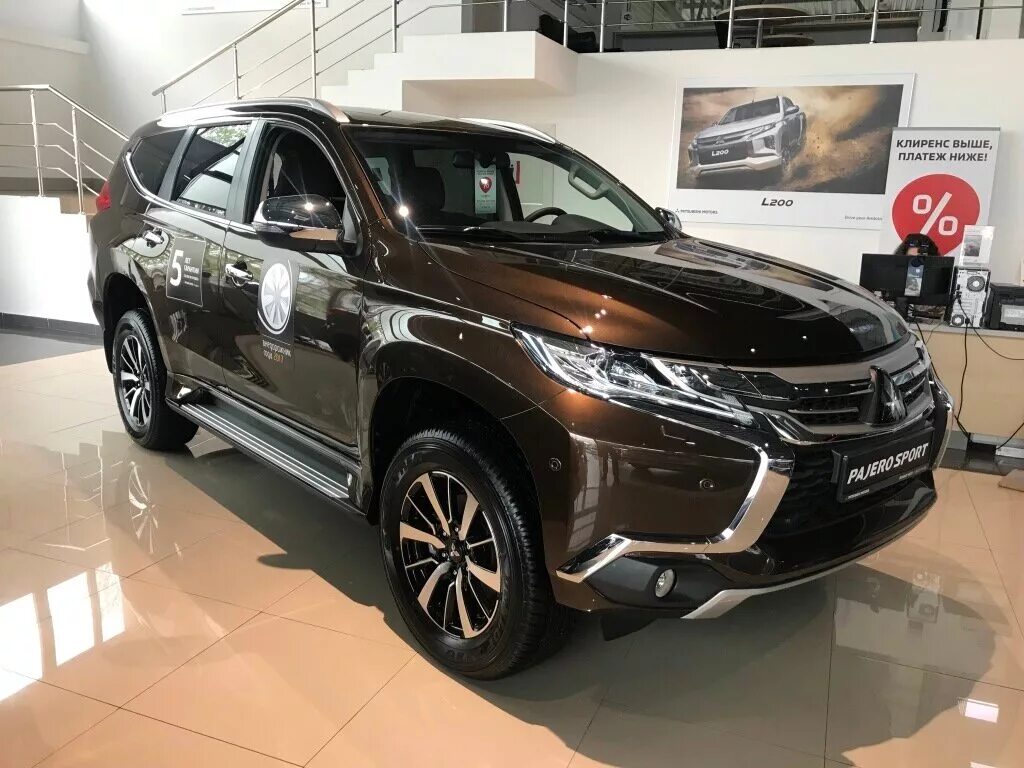Митсубиси паджеро спорт отзывы владельцев с фото Купить новый Mitsubishi Pajero Sport III 2.4d AT (181 л.с.) 4WD дизель автомат в