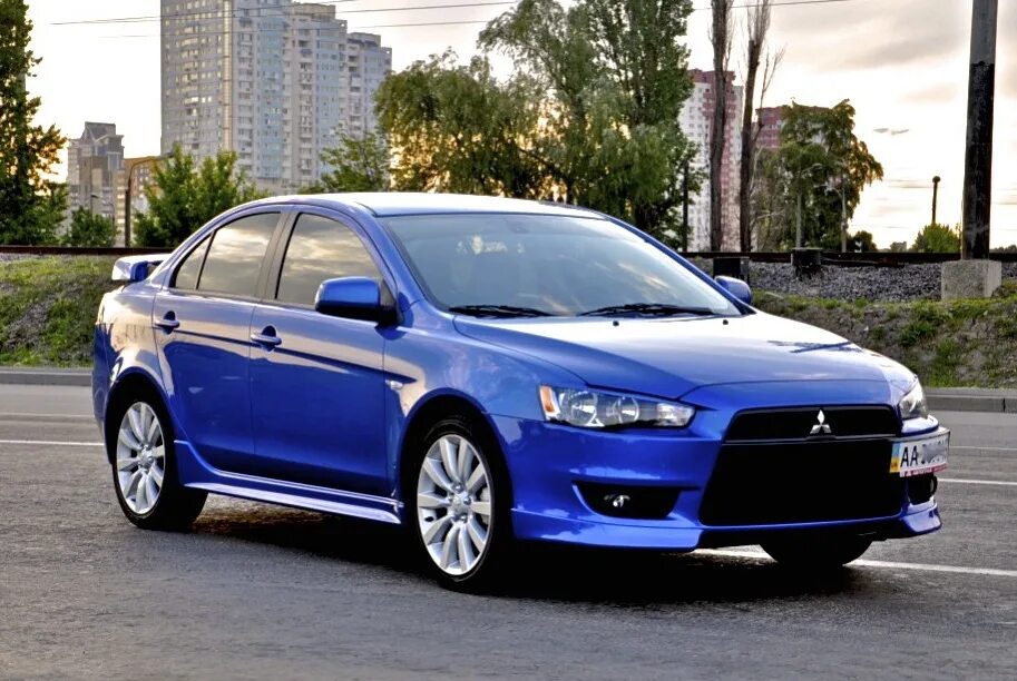 Митсубиси синий фото Просто фотки - Mitsubishi Lancer X, 2 л, 2009 года фотография DRIVE2