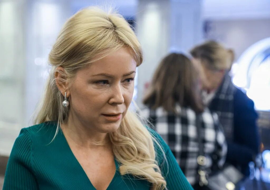 Мизулина фото в полный рост Мизулина назвала число фейков на тему России и СВО - NEWS.ru - 19.07.22