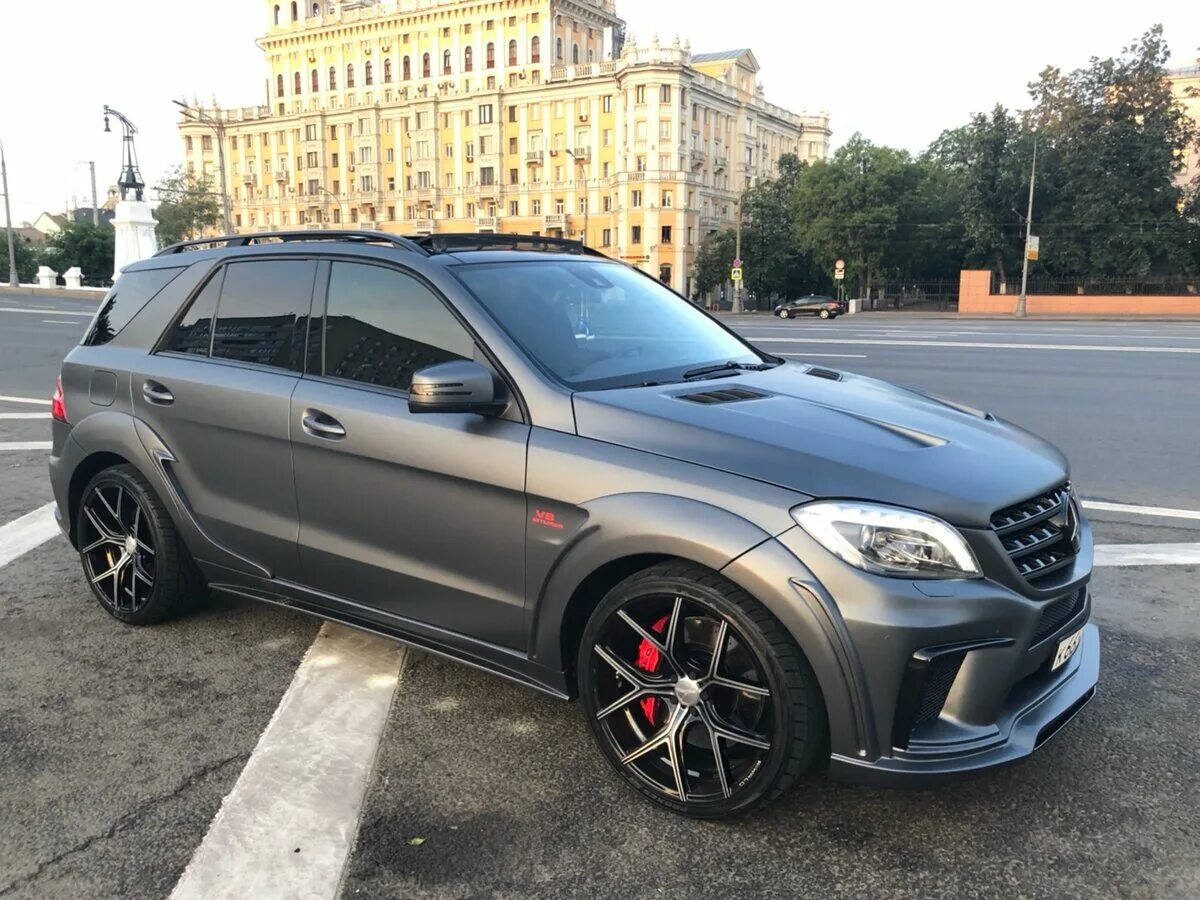 Мл тюнинг фото Купить б/у Mercedes-Benz M-Класс AMG III (W166) 63 AMG 5.5 AT (525 л.с.) 4WD бен