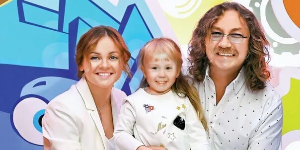 Младшая дочь николаева фото Igor Nikolaev and Yulia Proskuryakova: "If the daughter was with us from morning