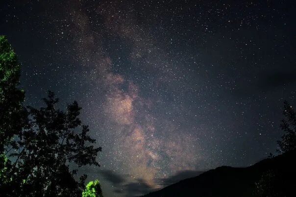 Млечный путь на небе фото реальное Astrophotographer Sergei Rudometov photographed in the sky over the Luzhba Milky