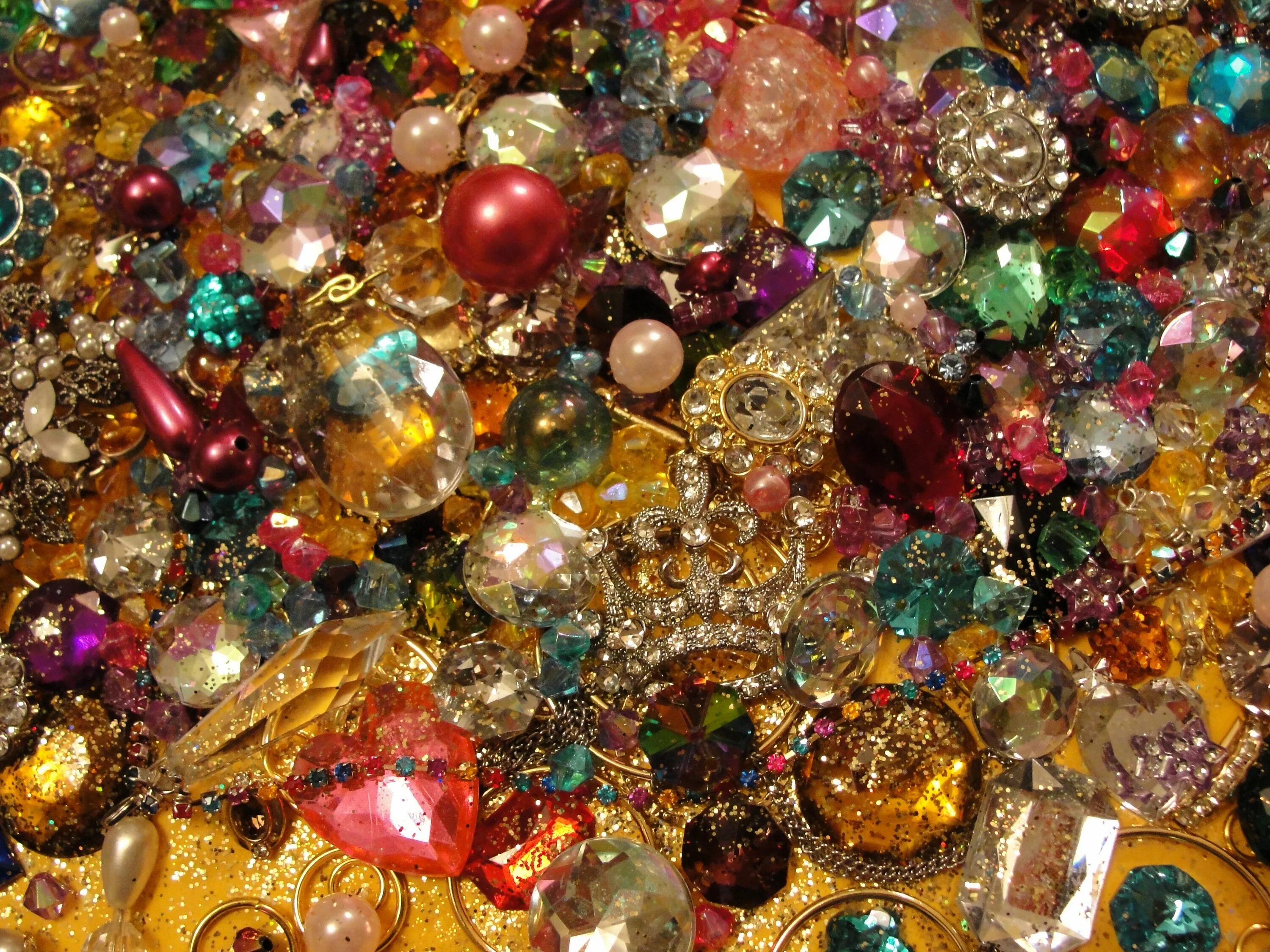 Много камней фото Jewelry sales, Treasures, Dungeons and dragons