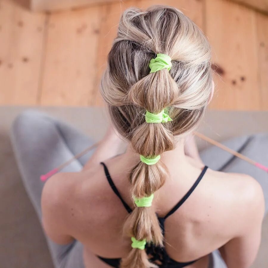 Много красивых причесок Peinados con trenzas ideales para tus rutinas de ejercicio Peinados deportivos, 
