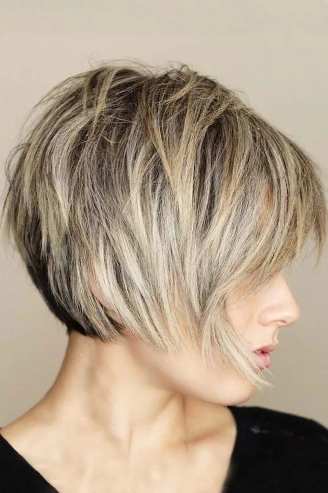 Многослойный боб стрижка женская на короткие волосы 51 New Short Bob Hairstyles This Season Short hair cuts for women, Short layered