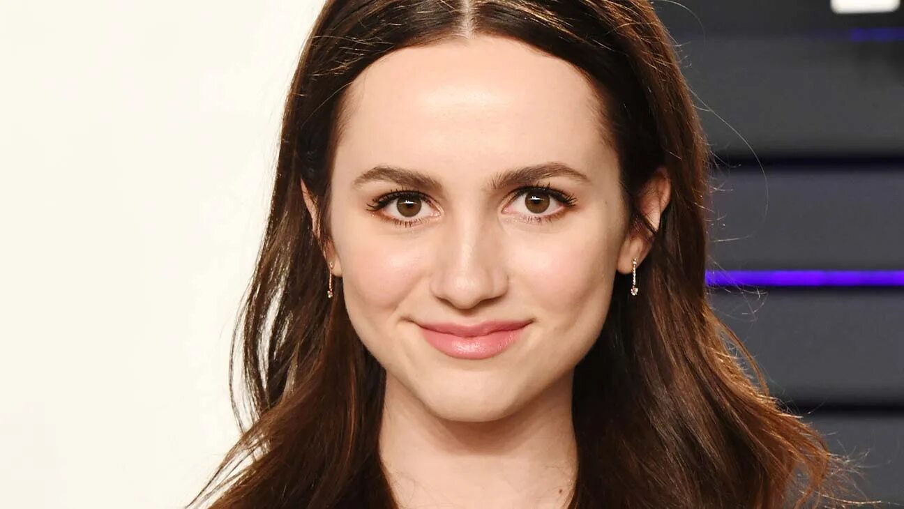 Мод апатоу фото Maude Apatow Joins Pete Davidson in Judd Apatow Comedy